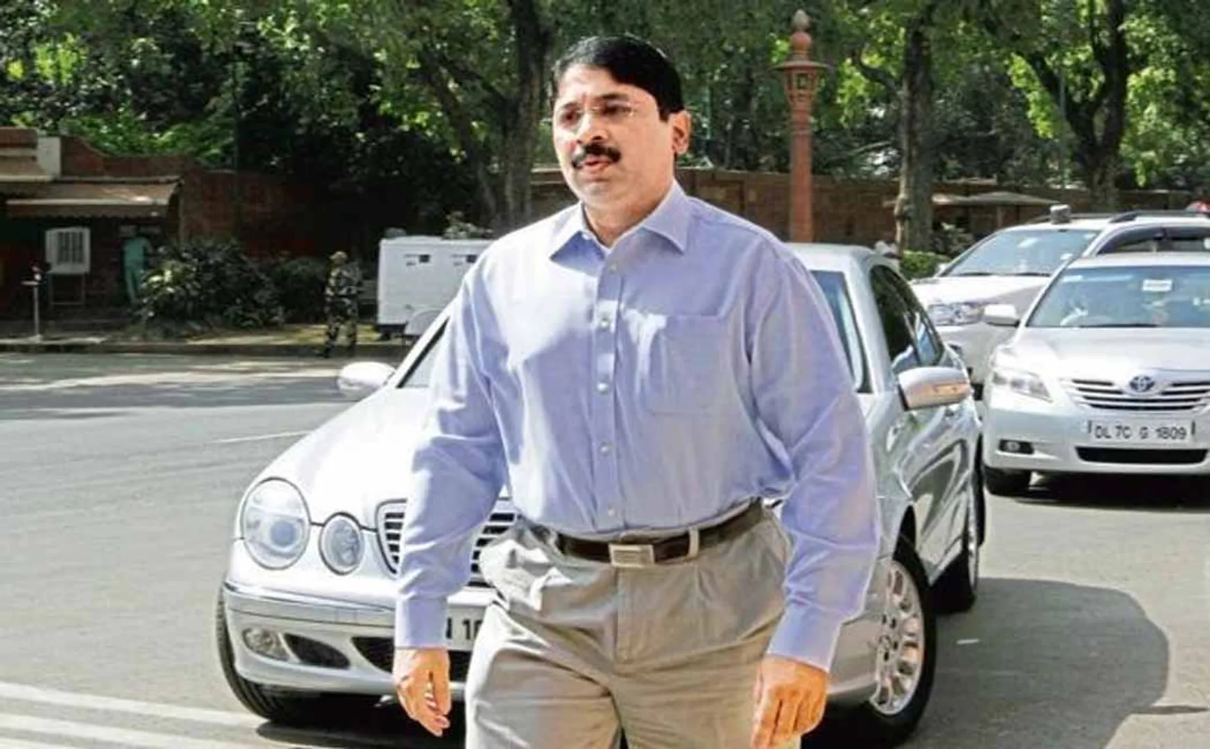 chennai special court summons dhayanidhi maran not have it police 